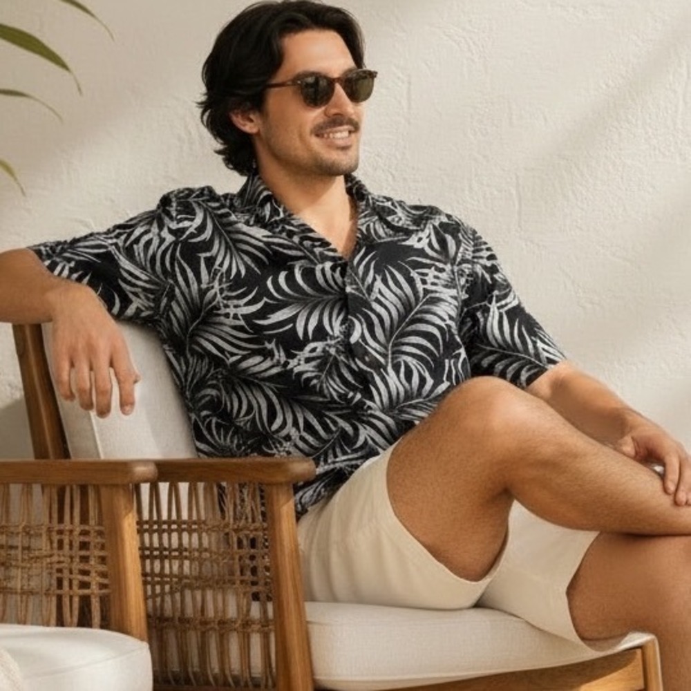 Vtg Aloha Republic Shirt Mens L Black  Palm Leaf Hawaiian Cotton Button Down USA